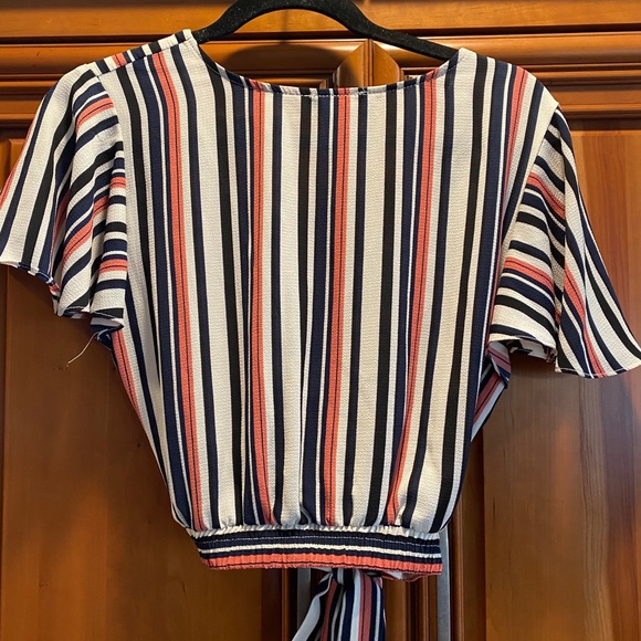 Aqua Striped Crop Top - Picture 2 of 4